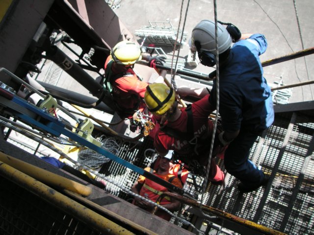 EVACUAR HERIDO2 (11)  IMAGENES FOTOS